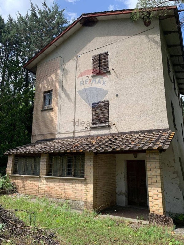 casa indipendente in vendita a Perugia in zona Monteluce