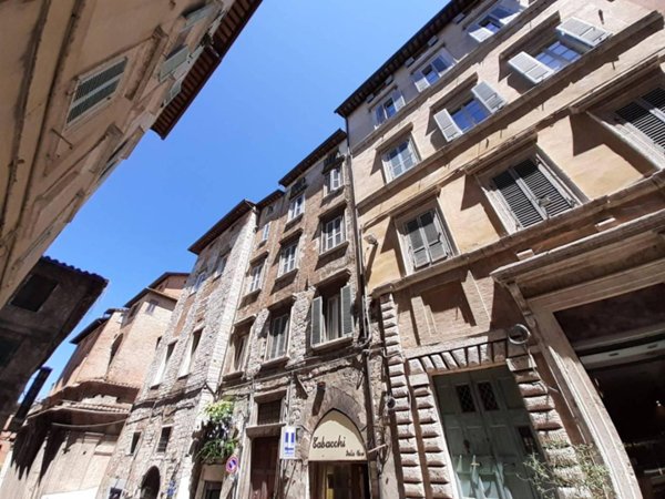 appartamento in vendita a Perugia in zona Centro Città
