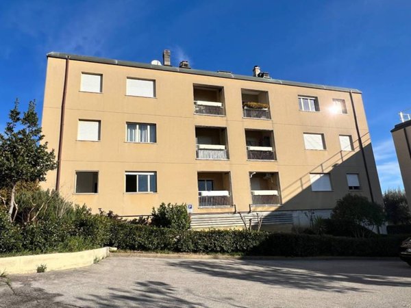 appartamento in vendita a Perugia in zona Ferro di Cavallo