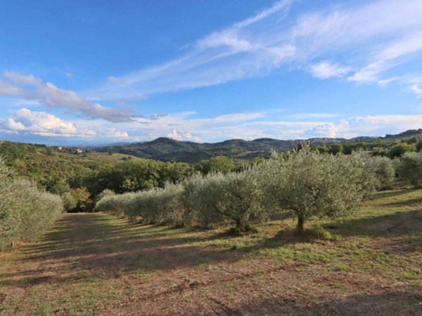 casa indipendente in vendita a Perugia in zona Villa Pitignano