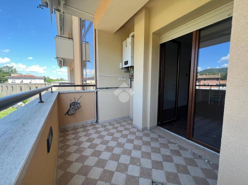 appartamento in vendita a Perugia in zona Casa del Diavolo