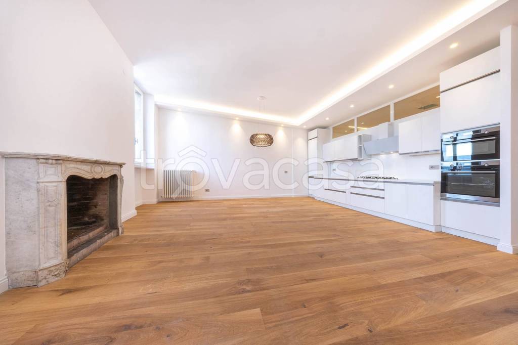 appartamento in vendita a Perugia in zona Centro Città