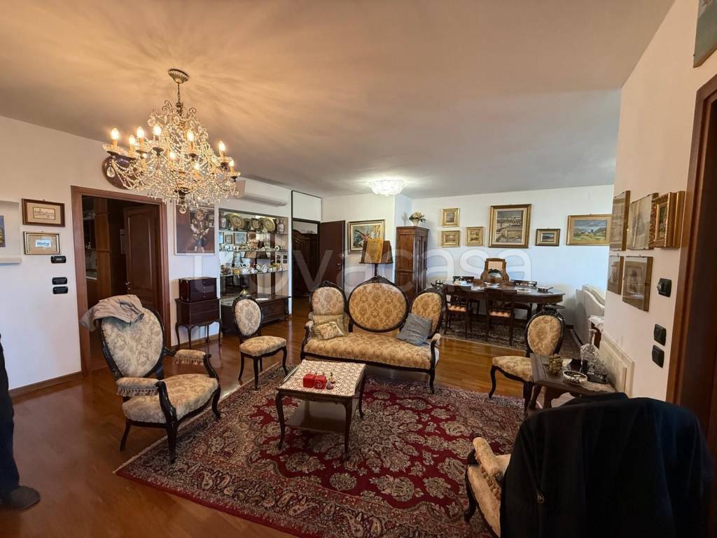 appartamento in vendita a Perugia in zona XX Settembre