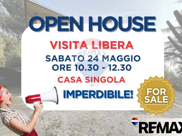 casa indipendente in vendita a Perugia in zona Collestrada