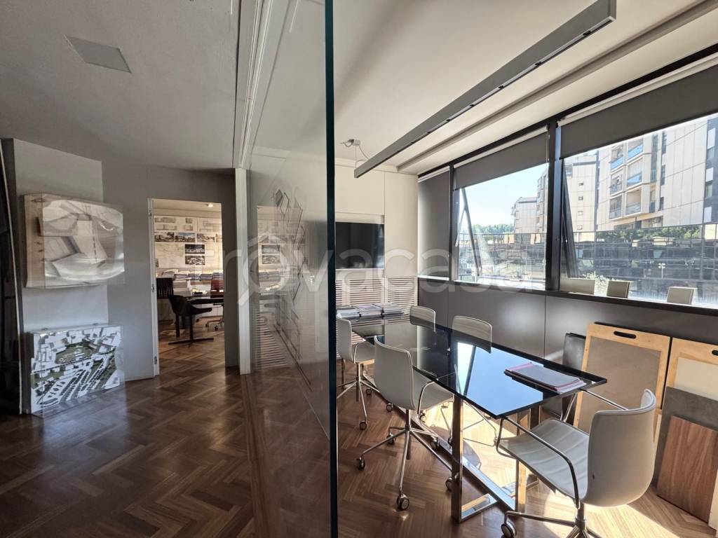 ufficio in vendita a Perugia in zona Madonna Alta