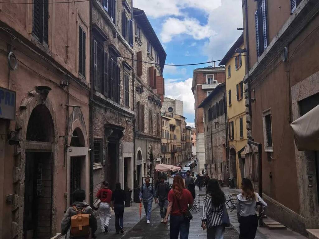 appartamento in vendita a Perugia in zona Elce
