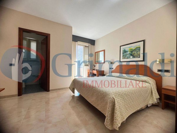 negozio in vendita a Perugia