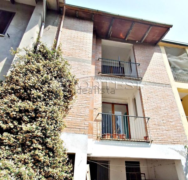 casa semindipendente in vendita a Perugia in zona Ponte Valleceppi