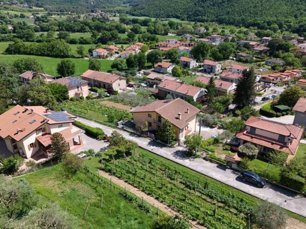 terreno agricolo in vendita a Perugia in zona Cenerente