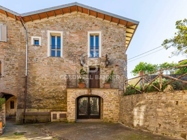 casa indipendente in vendita a Perugia in zona Stazione