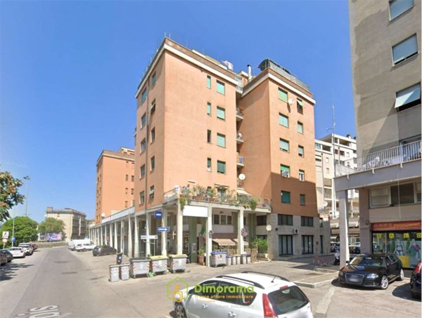 quadrivano in vendita a Perugia in zona XX Settembre