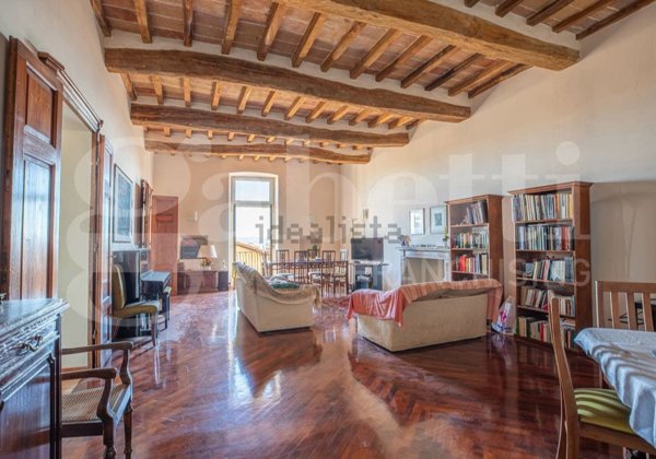 appartamento in vendita a Perugia in zona Centro Città