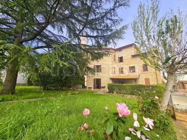 casa indipendente in vendita a Perugia in zona Fontignano