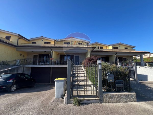 casa indipendente in vendita a Perugia in zona Bosco