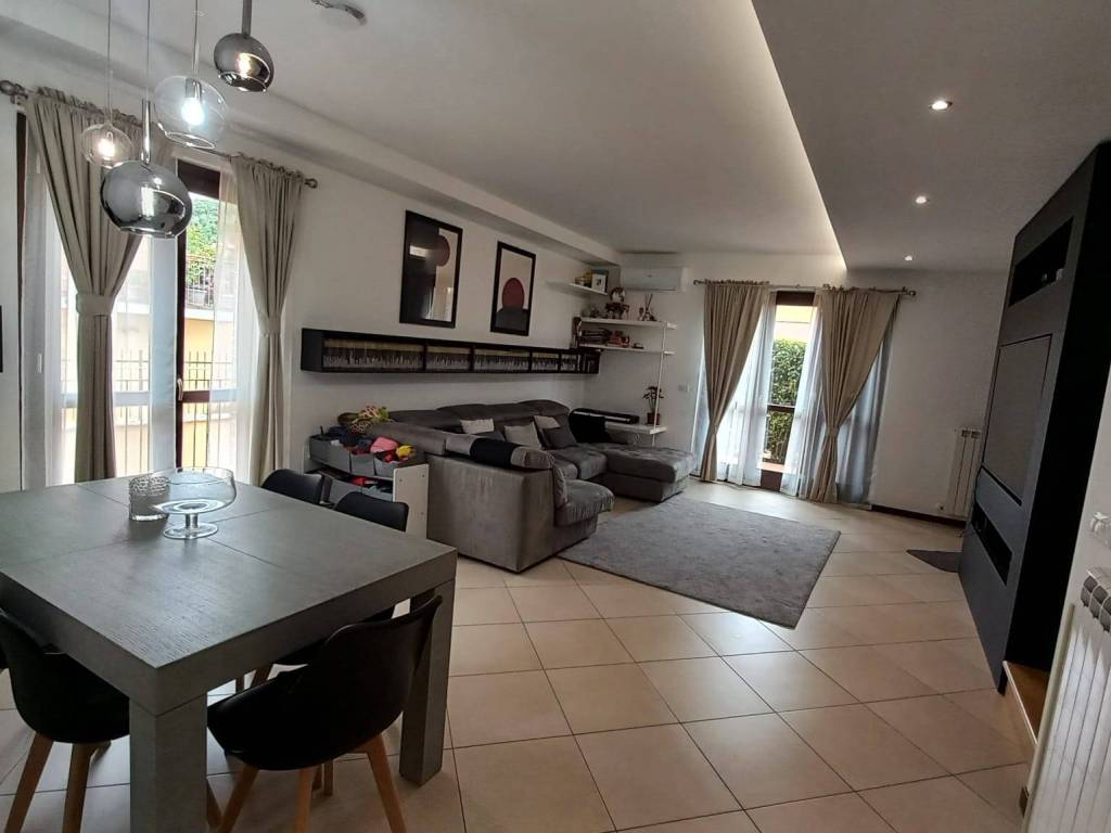 casa indipendente in vendita a Perugia in zona Cenerente