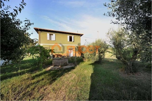 casa indipendente in vendita a Perugia in zona Solfagnano