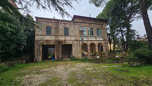 appartamento in vendita a Perugia in zona Filosofi
