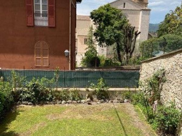 casa indipendente in vendita a Perugia in zona Centro Città