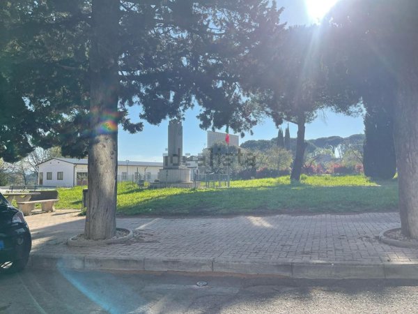casa indipendente in vendita a Perugia in zona Pila