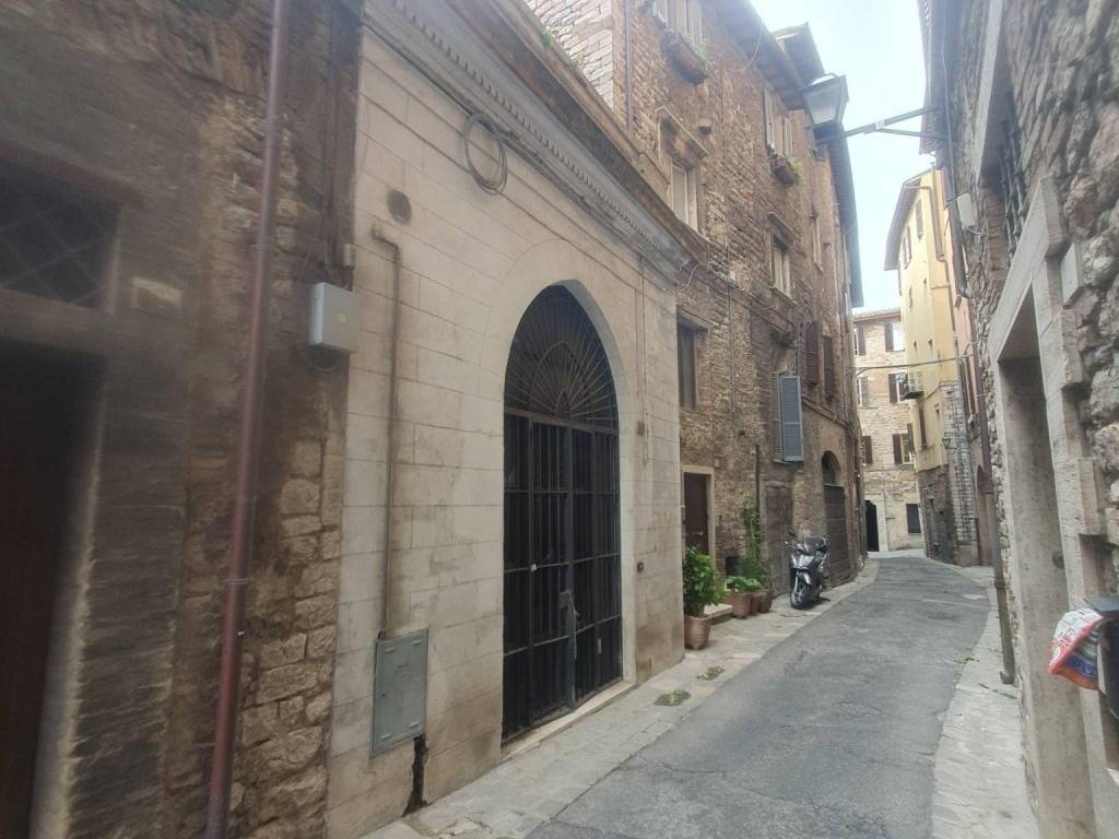 appartamento in vendita a Perugia in zona Elce