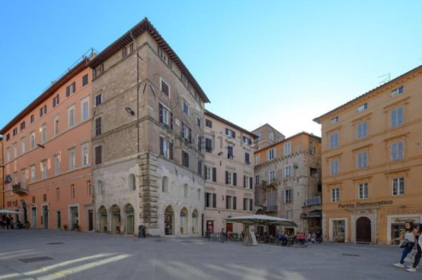 appartamento in vendita a Perugia in zona Centro Città