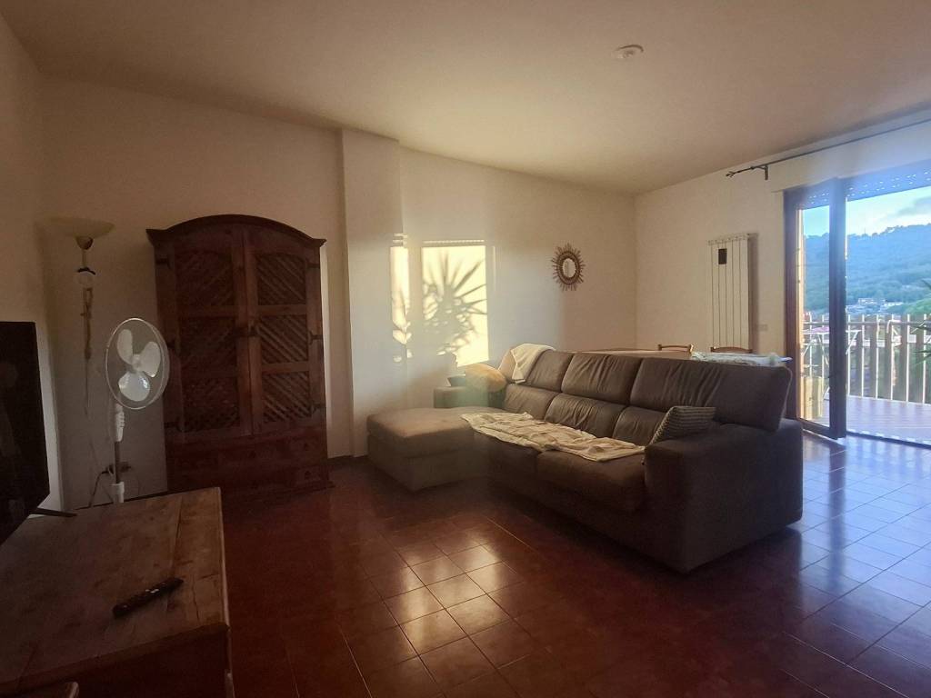 appartamento in vendita a Perugia in zona Ferro di Cavallo