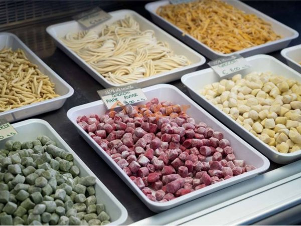 negozio in vendita a Perugia in zona Città della Domenica