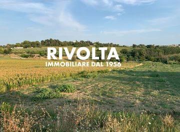 terreno agricolo in vendita a Perugia in zona Ferro di Cavallo