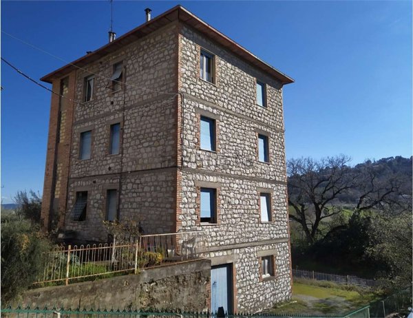 appartamento in vendita a Perugia in zona Ferro di Cavallo