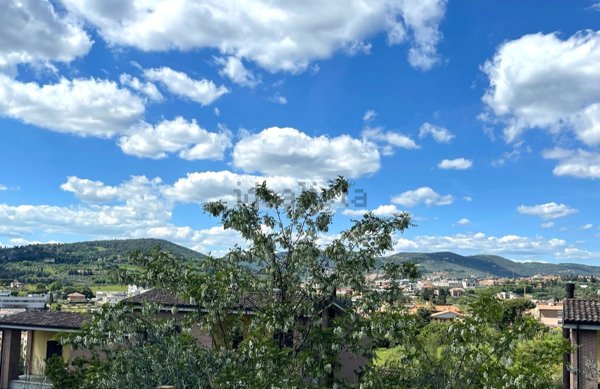 casa indipendente in vendita a Perugia