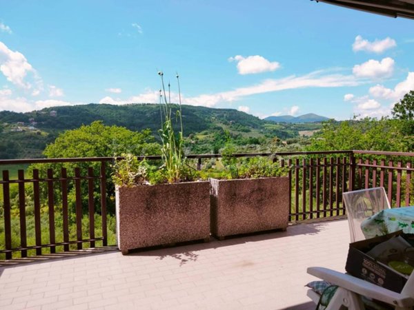 appartamento in vendita a Perugia in zona Montelaguardia