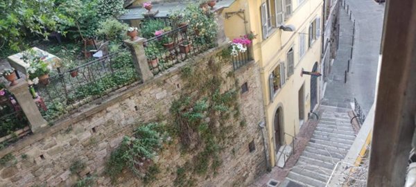 appartamento in vendita a Perugia in zona Centro Città