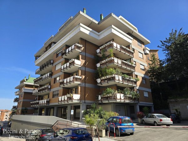 appartamento in vendita a Perugia in zona Monteluce