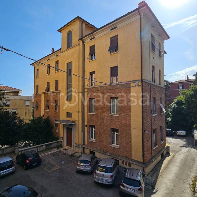 appartamento in vendita a Perugia in zona Centro Città