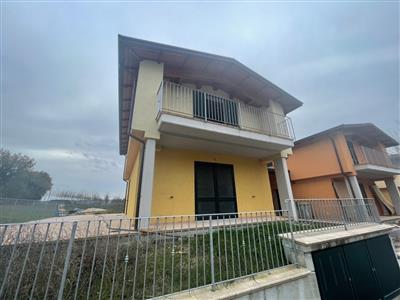 casa indipendente in vendita a Perugia in zona Pilonico Materno