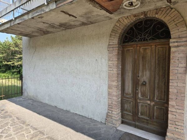 casa indipendente in vendita a Perugia in zona Cordigliano