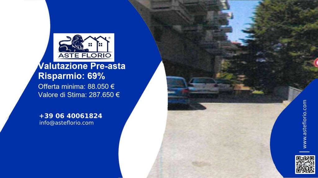 locale commerciale in vendita a Perugia in zona Stazione