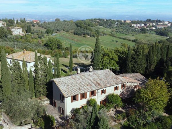 casa indipendente in vendita a Perugia in zona Casaglia