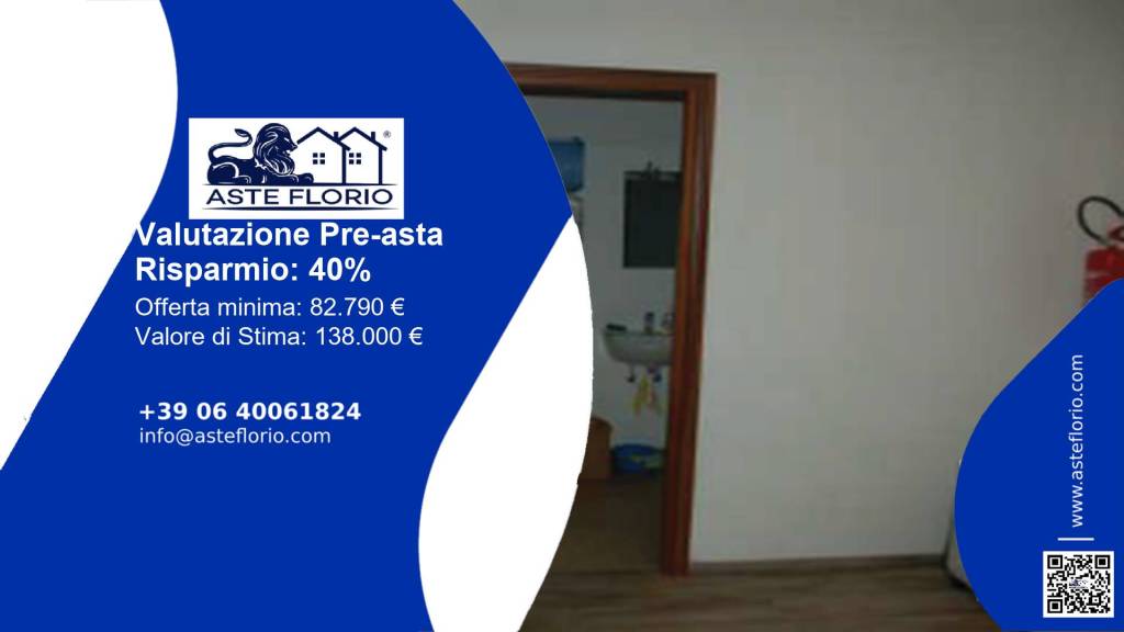 locale commerciale in vendita a Perugia in zona Prepo