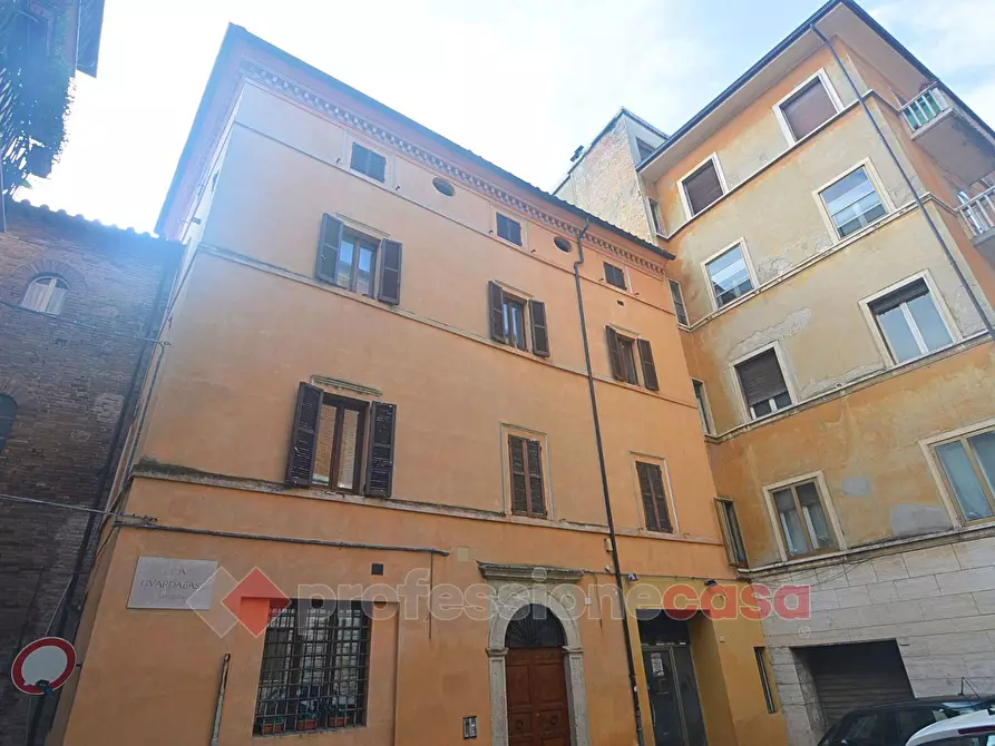 casa indipendente in vendita a Perugia in zona Centro Città