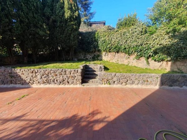 appartamento in vendita a Perugia in zona Ferro di Cavallo
