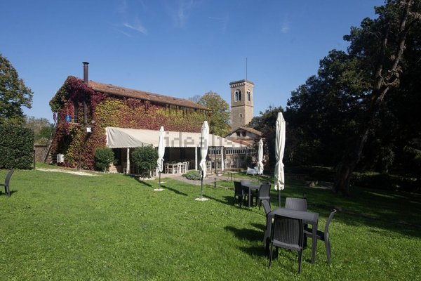 casa indipendente in vendita a Perugia in zona L'Olmo