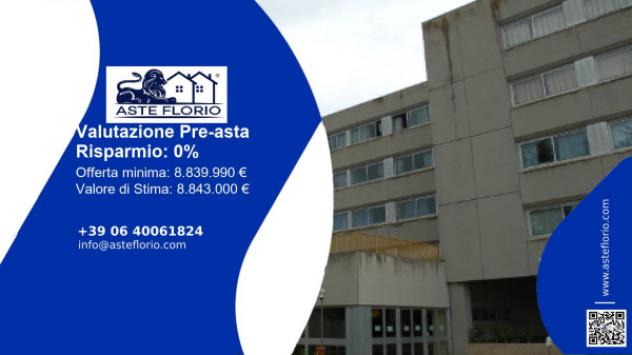 locale commerciale in vendita a Perugia in zona Lacugnano