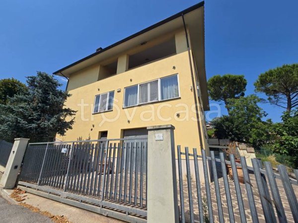casa indipendente in vendita a Perugia in zona Montelaguardia