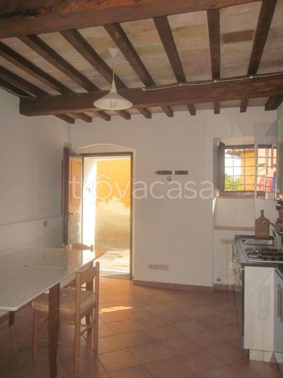 casa indipendente in vendita a Perugia in zona Centro Città