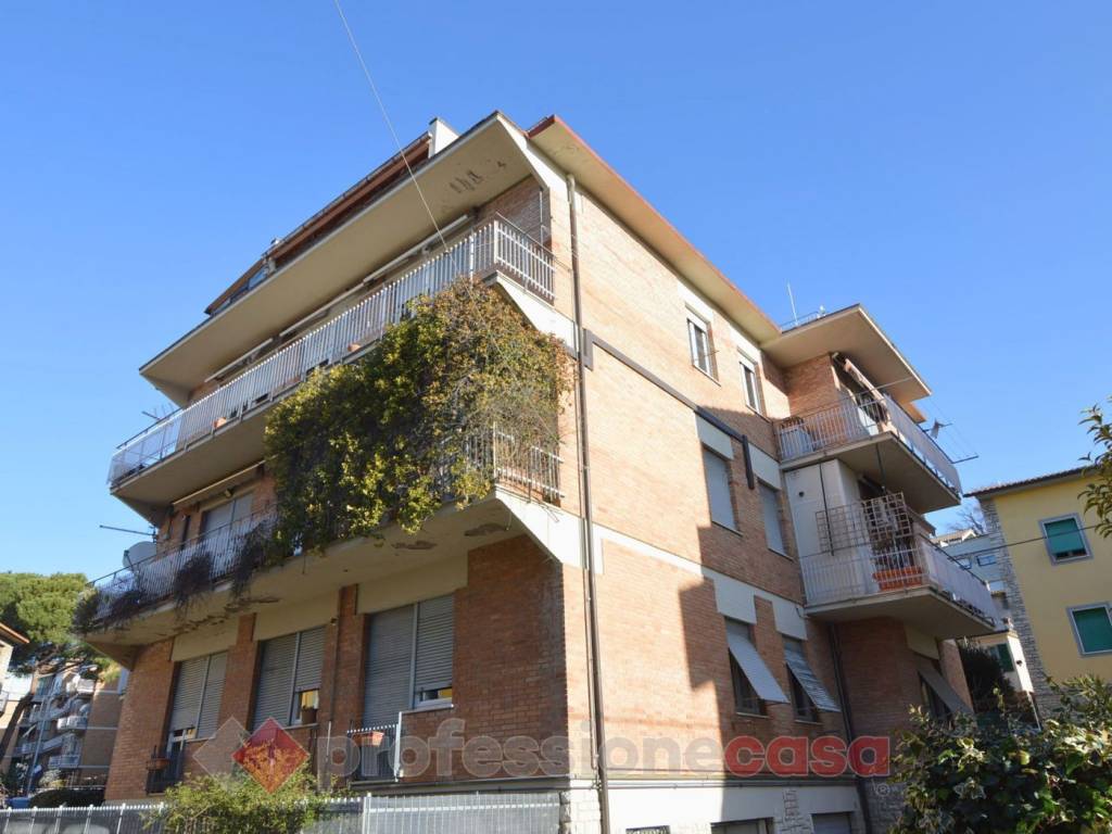 appartamento in vendita a Perugia in zona L'Olmo