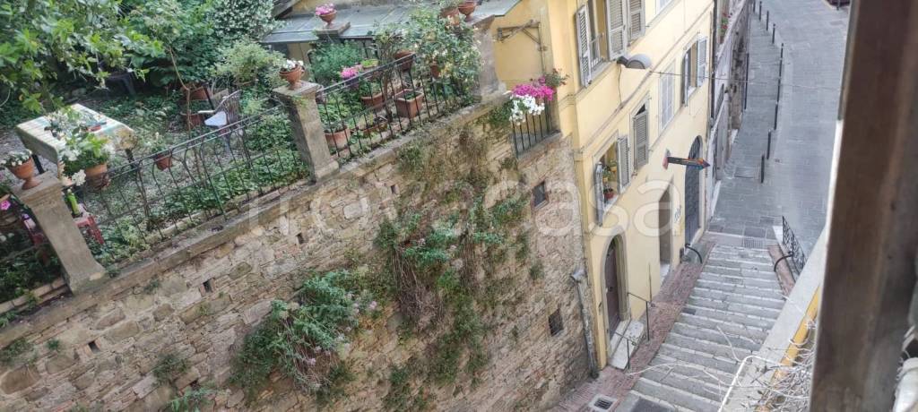 appartamento in vendita a Perugia in zona Montebello