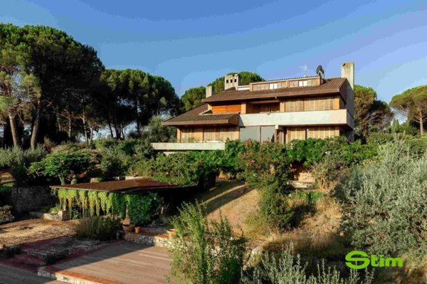 villa in vendita a Perugia in zona Montebello