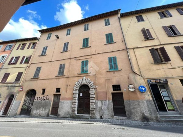 appartamento in vendita a Perugia in zona Centro Città