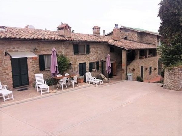 casa indipendente in vendita a Perugia